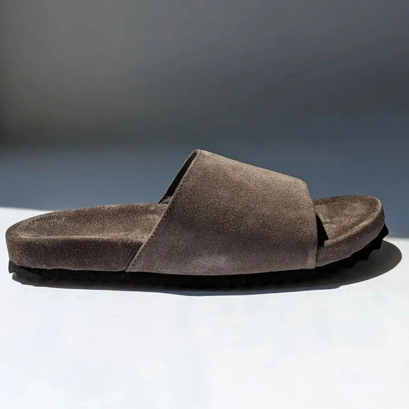 NWT The Men\'s Store Bloomingdale\'s Slide Grey Suede Sandals Size 7 (MSRP $145) main image 7